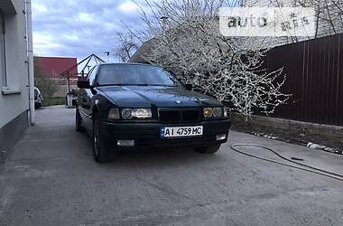 Седан BMW 316 1995 в Барышевке