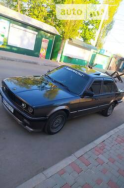 Седан BMW 320 1986 в Одессе