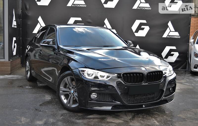 BMW 330