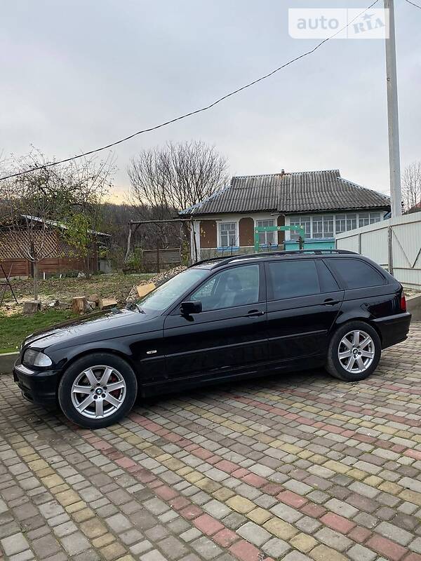 BMW 330