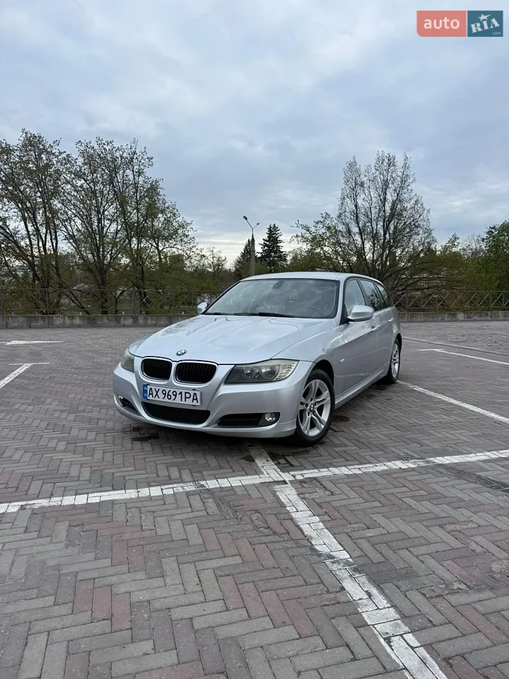 2010 BMW 3er - мініатюра 14