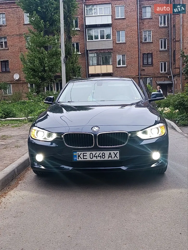 2013 BMW 3er - мініатюра 16