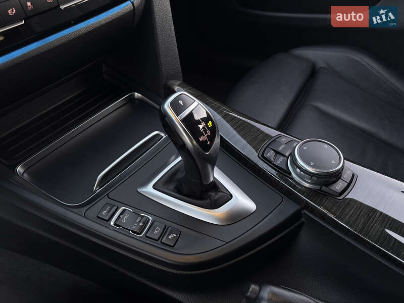 Купе BMW 4 Series Gran Coupe 2015 в Киеве фото 35 Купе BMW 4 Series Gran Coupe 2015 в Киеве