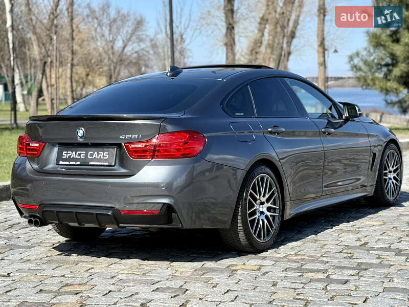 Купе BMW 4 Series Gran Coupe 2015 в Києві фото 18 Купе BMW 4 Series Gran Coupe 2015 в Києві