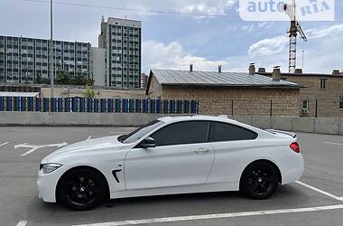 Купе BMW 4 Series 2014 в Киеве