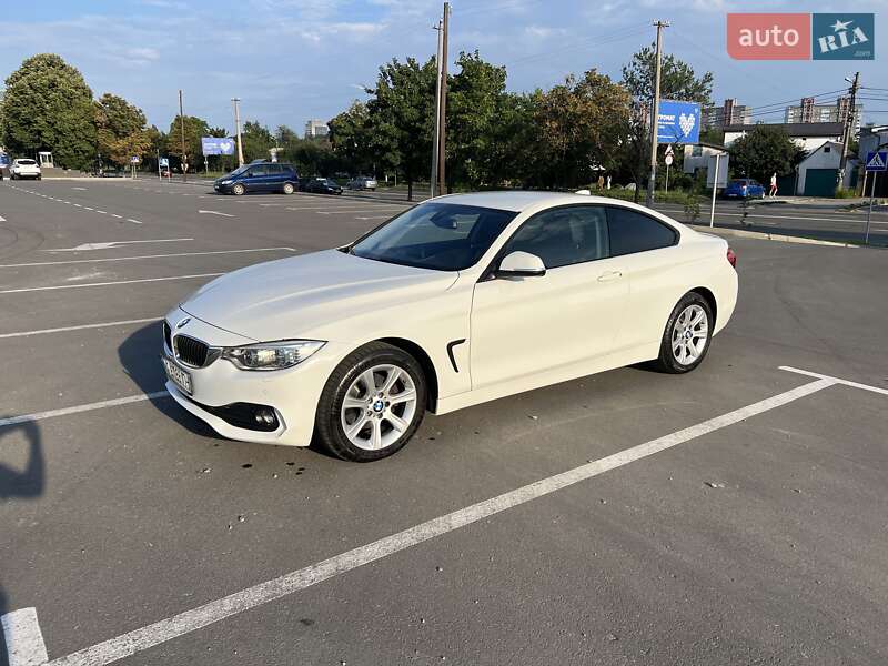 Купе BMW 4 Series 2015 в Киеве