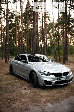 Купе BMW 4 Series 2014 в Києві