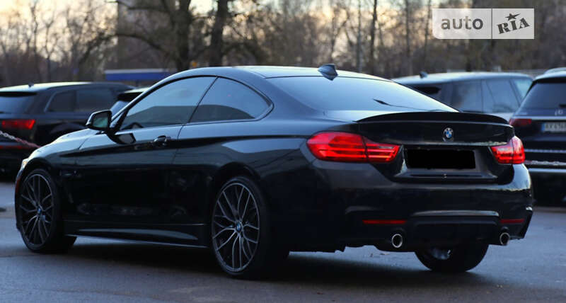 Купе BMW 4 Series 2015 в Киеве