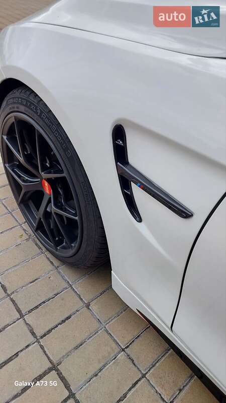 Купе BMW 4 Series 2015 в Киеве