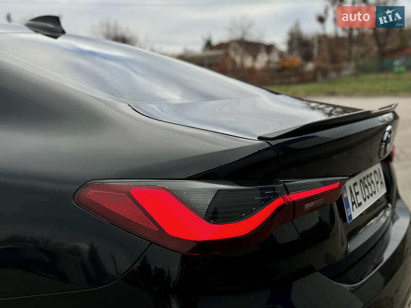 Купе BMW 4 Series 2020 в Дніпрі