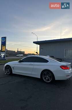 Купе BMW 4 Series 2015 в Киеве