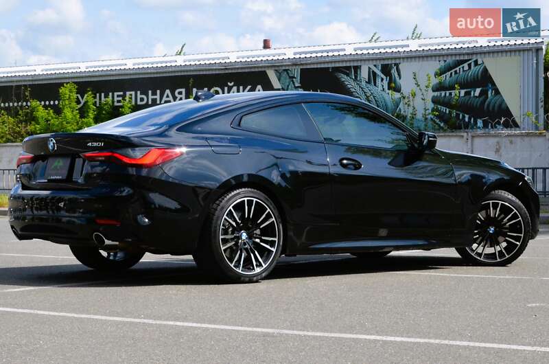 Купе BMW 4 Series 2022 в Киеве