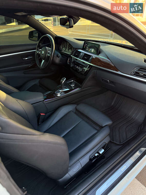 Купе BMW 4 Series 2017 в Одессе