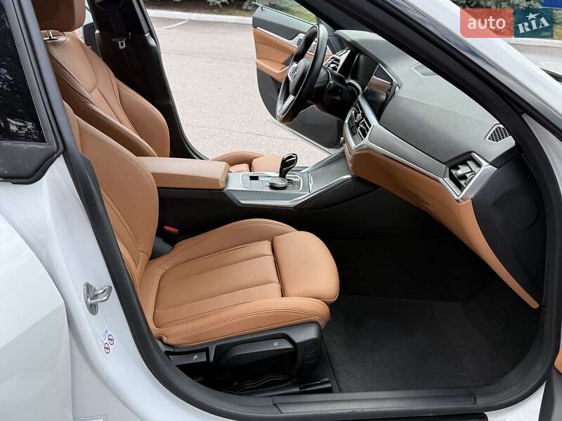 Купе BMW 4 Series 2023 в Киеве фото 25 Купе BMW 4 Series 2023 в Киеве