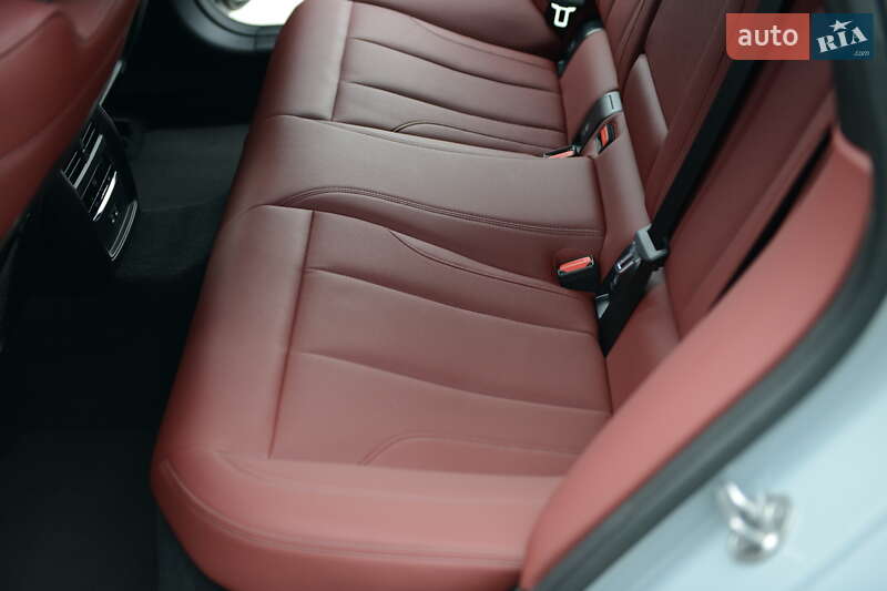 Купе BMW 4 Series 2023 в Мукачевому