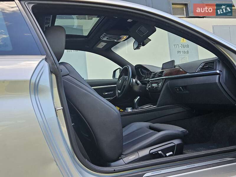 Купе BMW 4 Series 2015 в Киеве