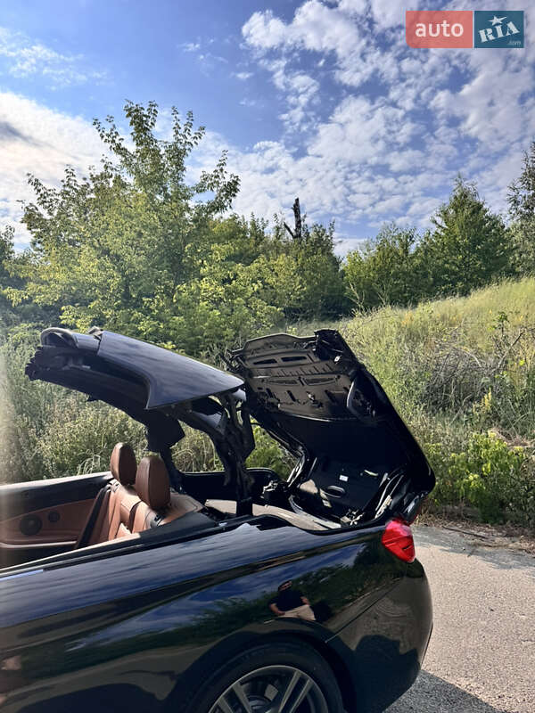Кабриолет BMW 4 Series 2016 в Киеве