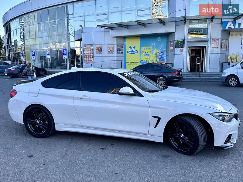 Купе BMW 4 Series 2015 в Одессе
