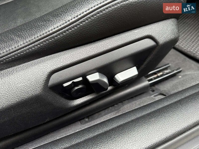 Купе BMW 4 Series 2016 в Києві фото 27 Купе BMW 4 Series 2016 в Києві