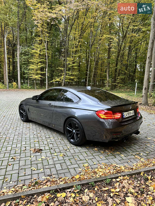 Купе BMW 4 Series 2016 в Умані
