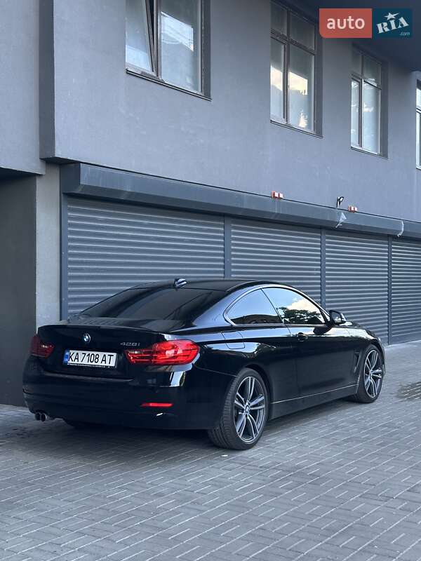 Купе BMW 4 Series 2014 в Киеве фото 15 Купе BMW 4 Series 2014 в Киеве