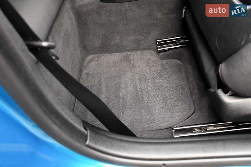 Купе BMW 4 Series 2017 в Дрогобыче фото 71 Купе BMW 4 Series 2017 в Дрогобыче