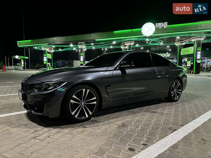 Купе BMW 4 Series 2016 в Кременчуге
