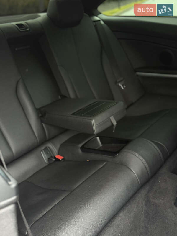 Купе BMW 4 Series 2017 в Киеве фото 14 Купе BMW 4 Series 2017 в Киеве