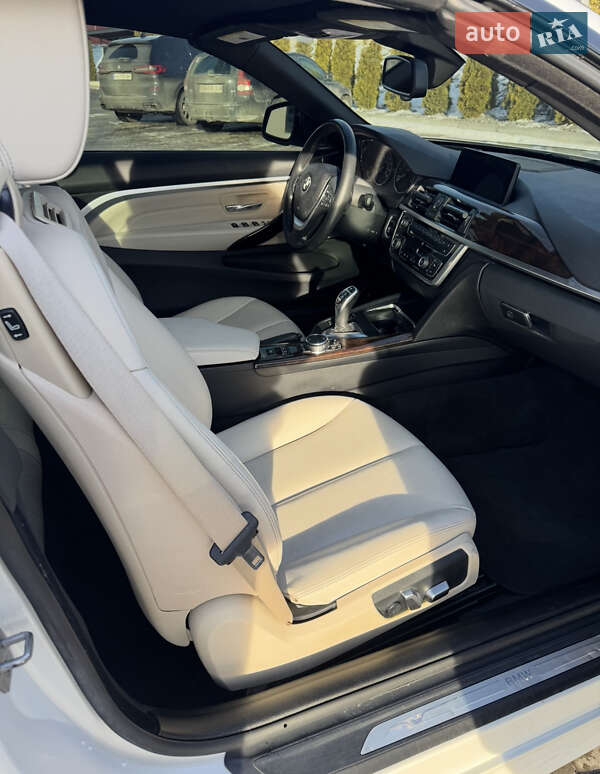 Кабриолет BMW 4 Series 2015 в Ровно