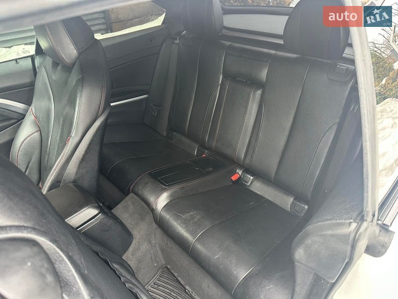 Кабриолет BMW 4 Series 2017 в Львове фото 27 Кабриолет BMW 4 Series 2017 в Львове