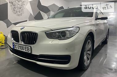 Хетчбек BMW 5 Series GT 2013 в 