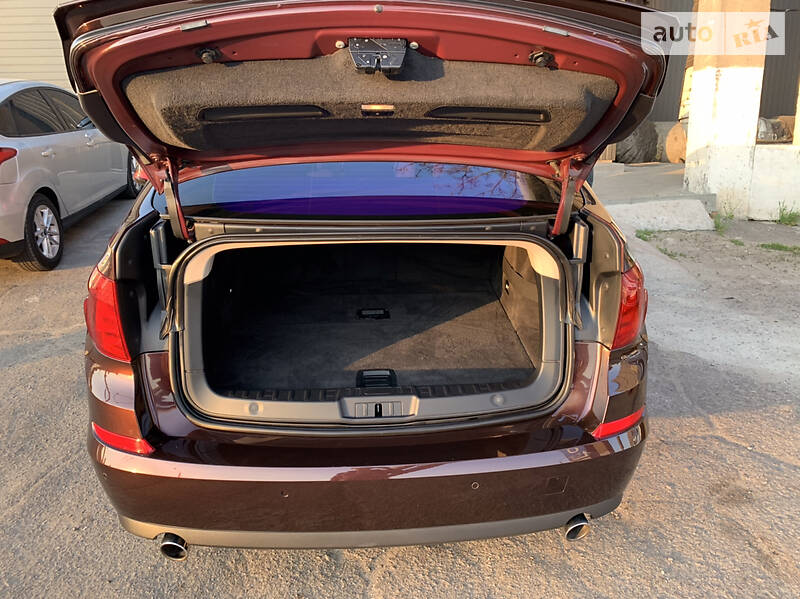 Хетчбек BMW 5 Series GT 2011 в Дніпрі