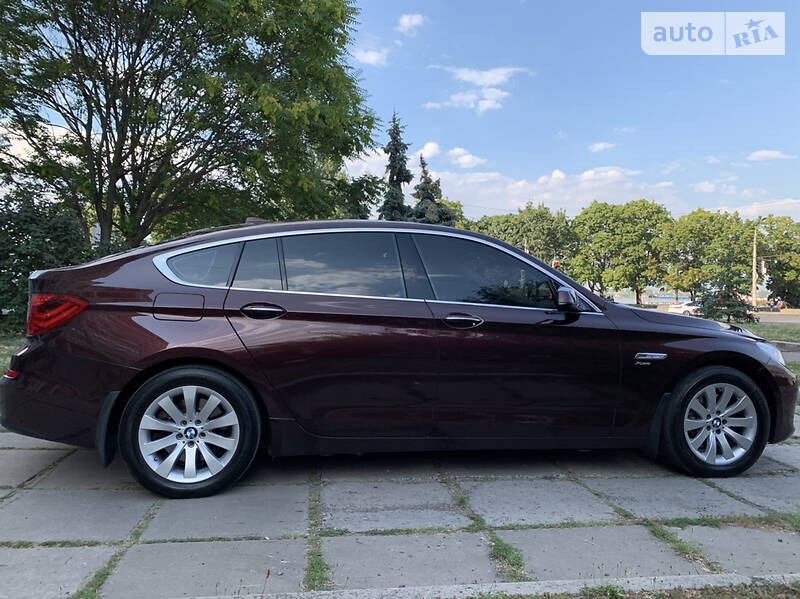 Хетчбек BMW 5 Series GT 2011 в Дніпрі