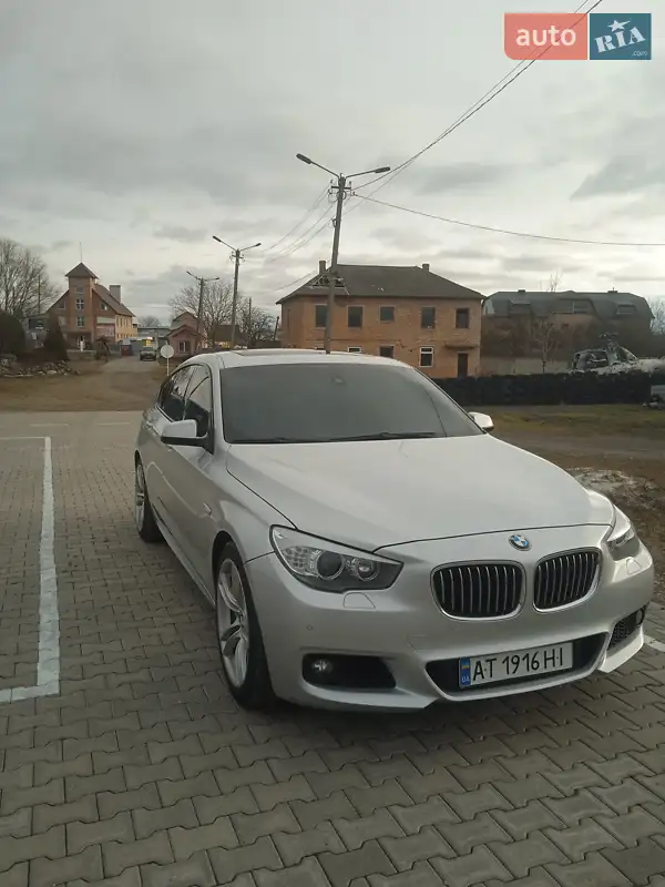 BMW 5 Series GT 2012