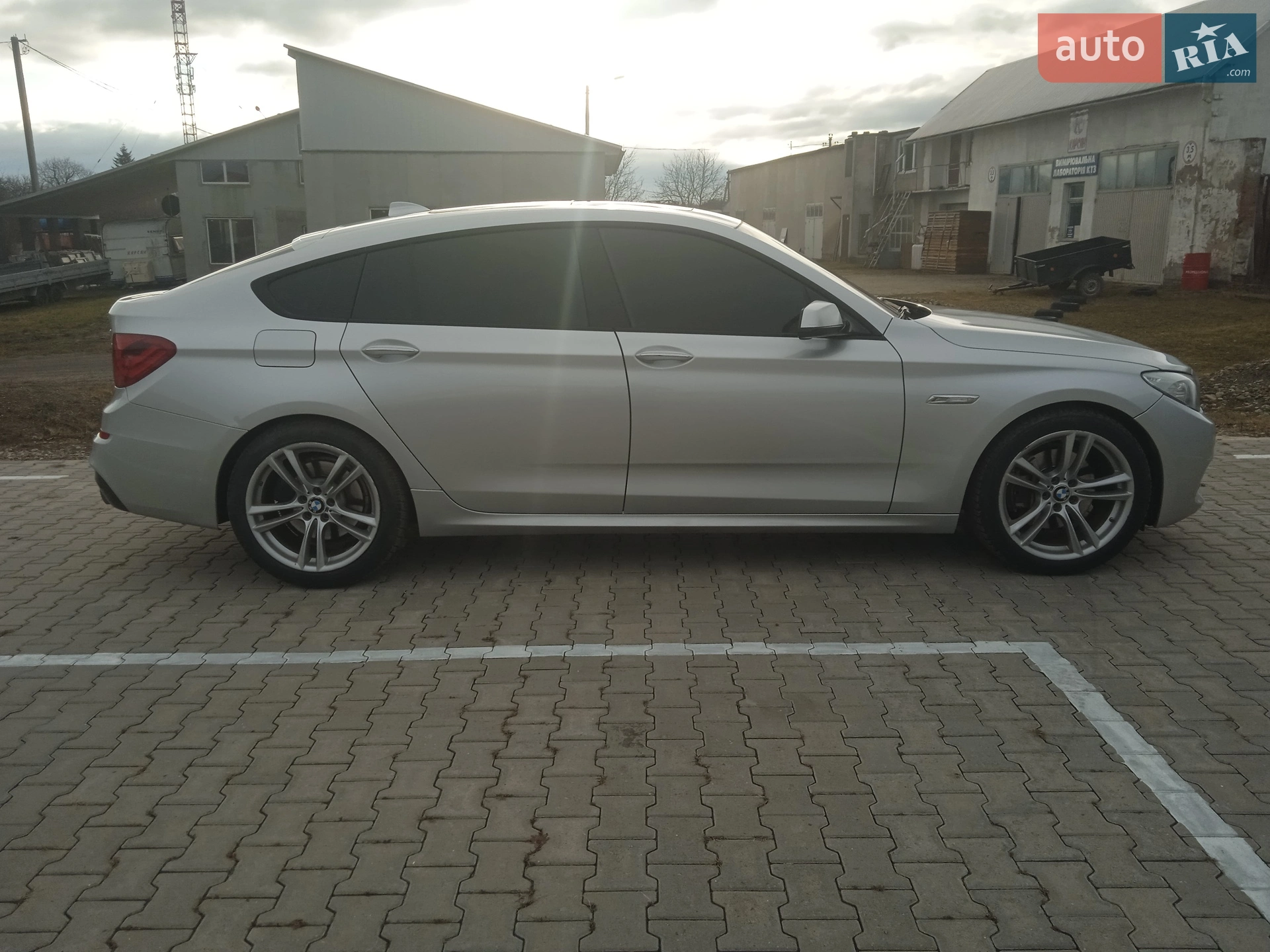 2012 BMW 5er - мініатюра 9