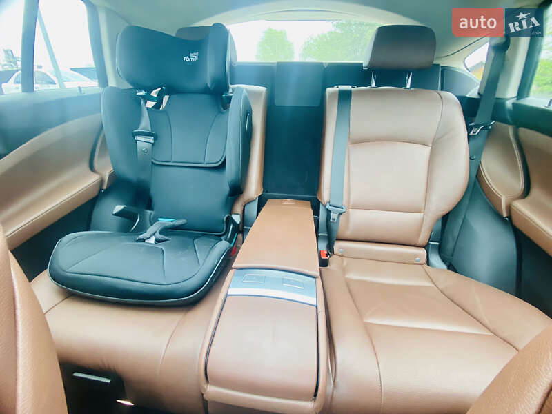 Лифтбек BMW 5 Series GT 2014 в Киеве