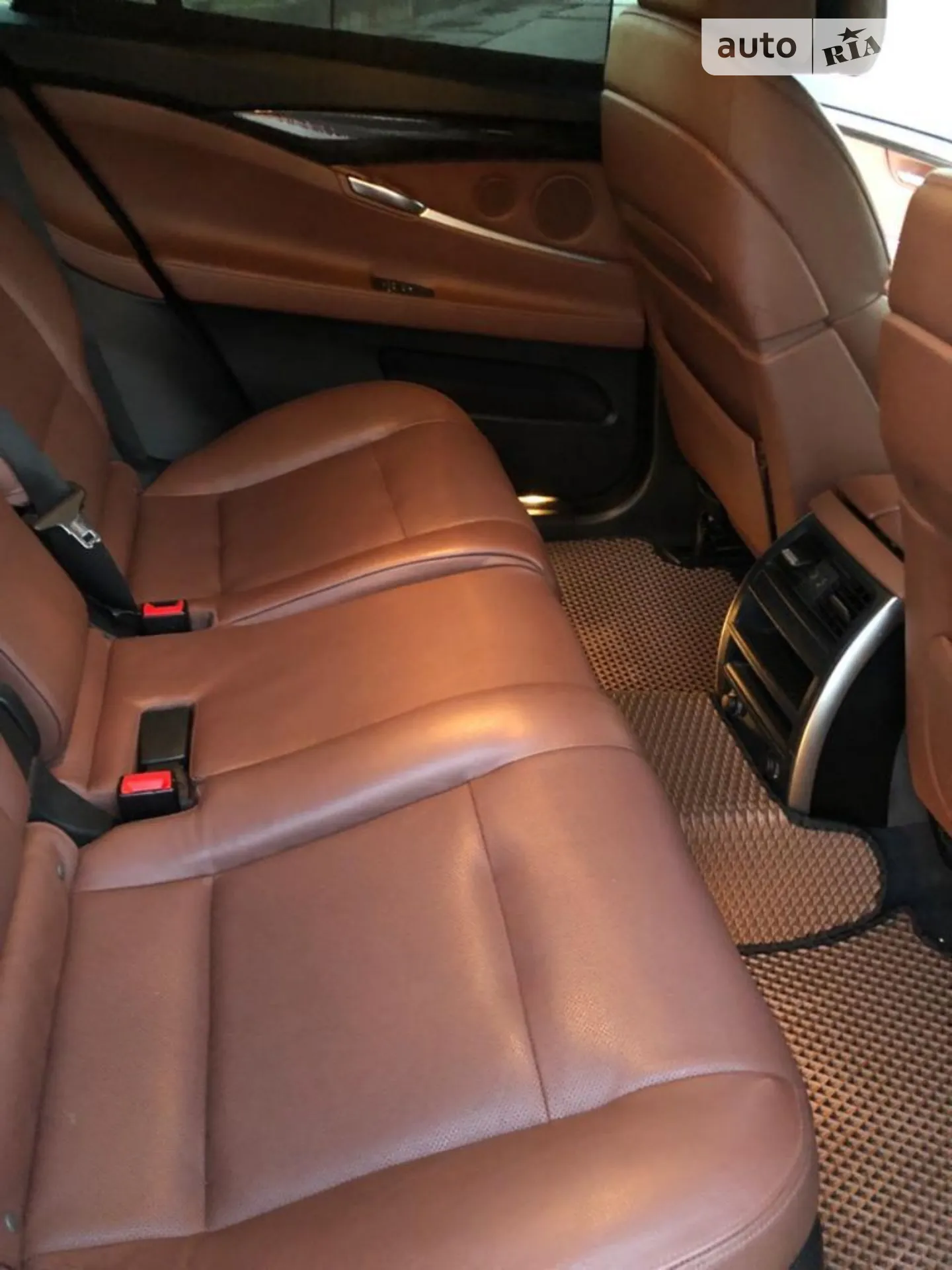 2012 BMW 5er - мініатюра 23