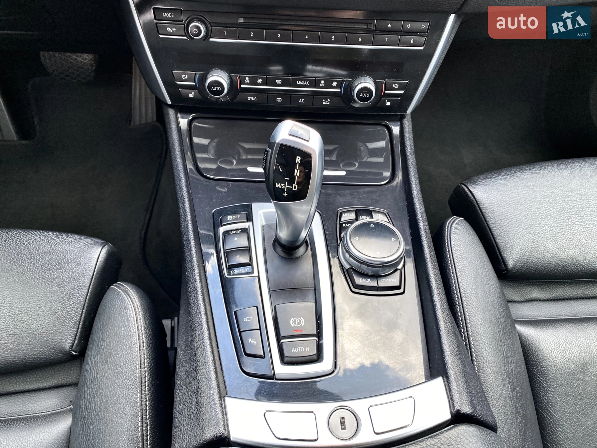2013 BMW 5er - мініатюра 21