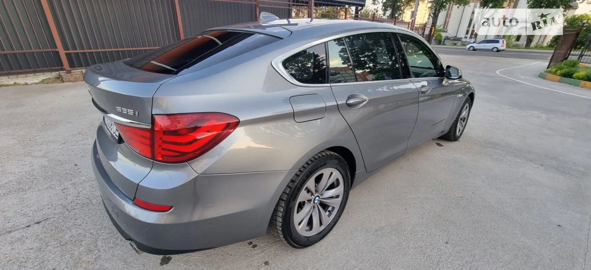 2010 BMW 5er - мініатюра 12