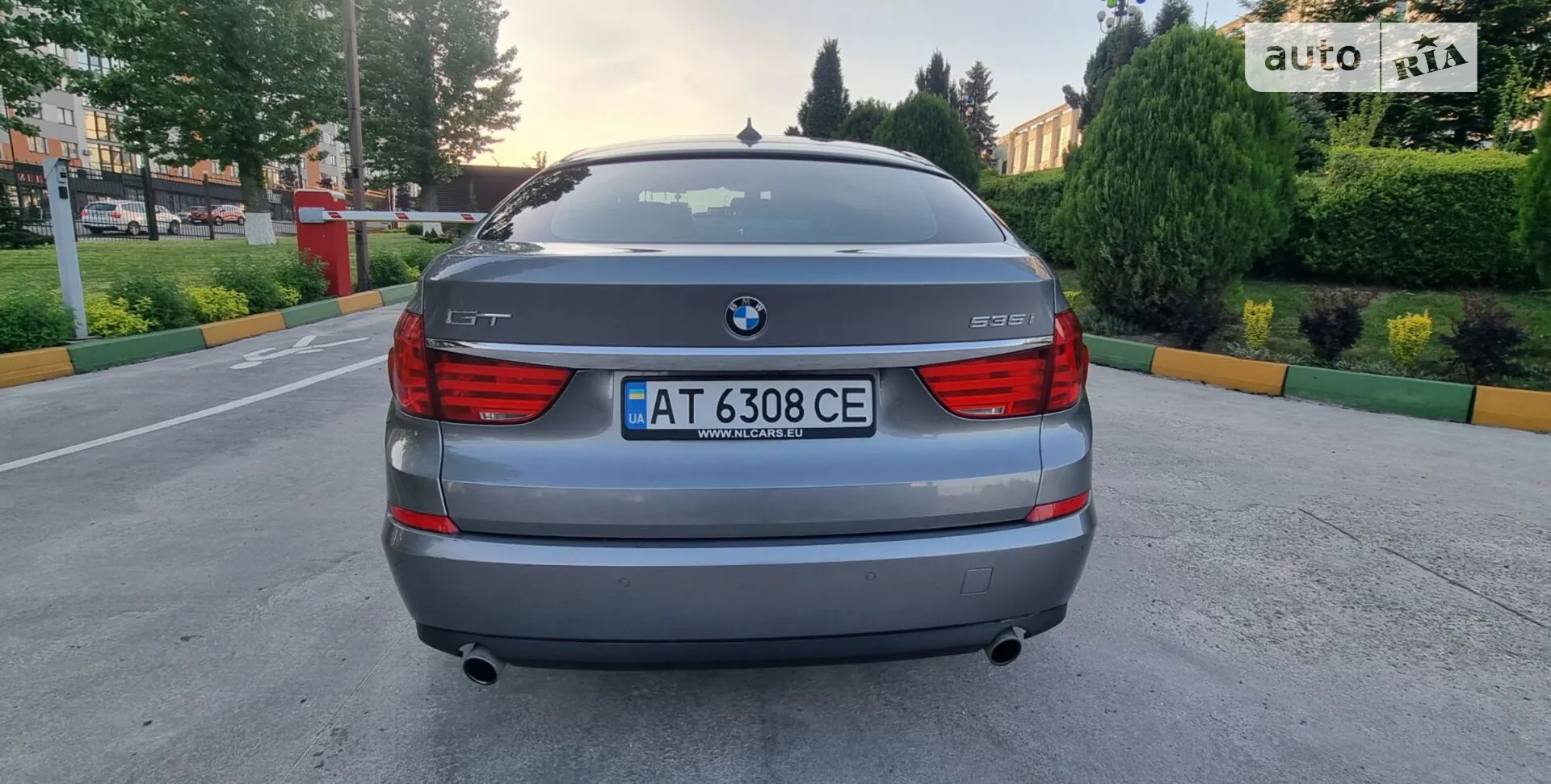 2010 BMW 5er - мініатюра 16