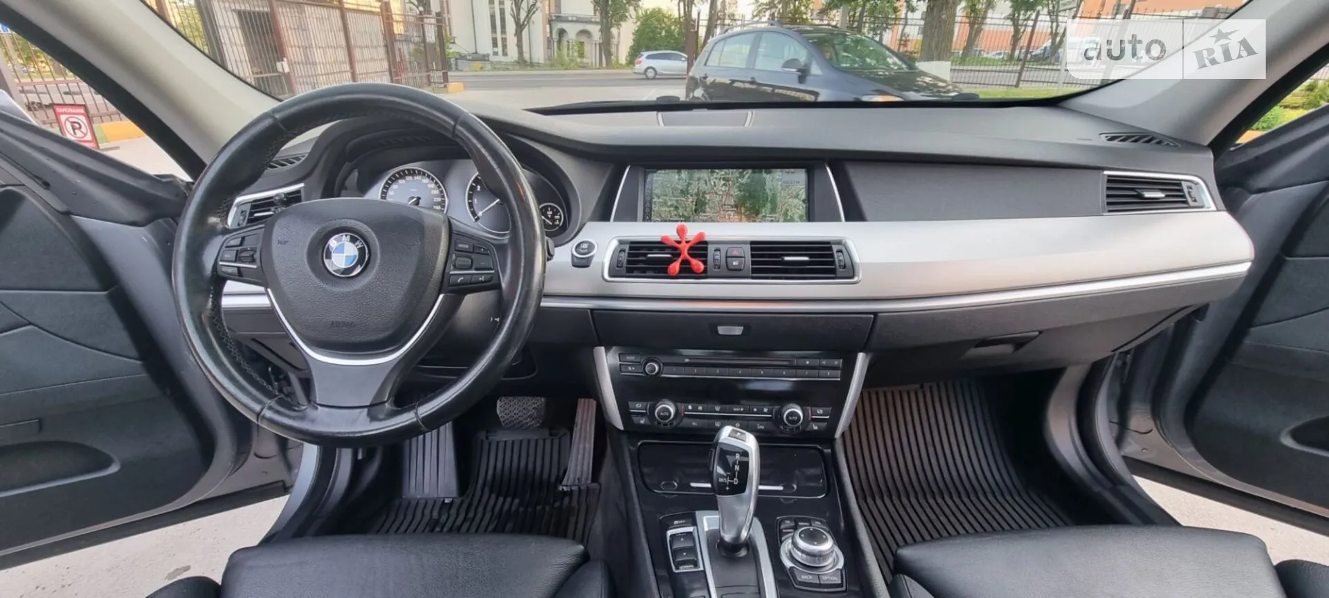 2010 BMW 5er - мініатюра 21