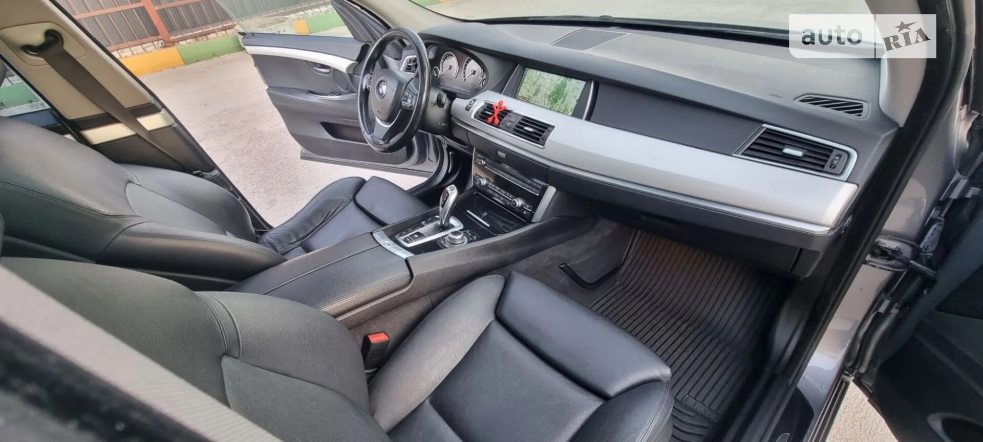 2010 BMW 5er - мініатюра 26