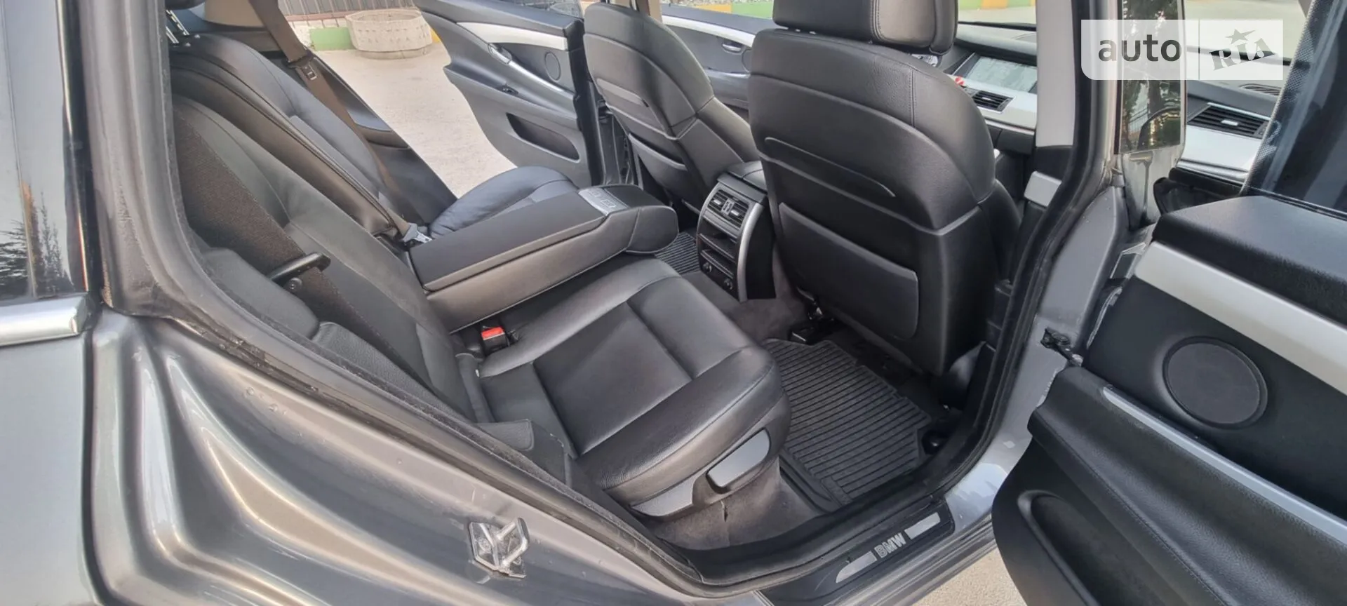 2010 BMW 5er - мініатюра 34