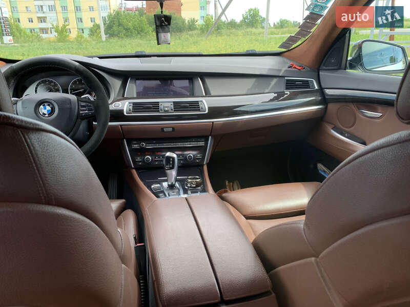 Лифтбек BMW 5 Series GT 2011 в Львове