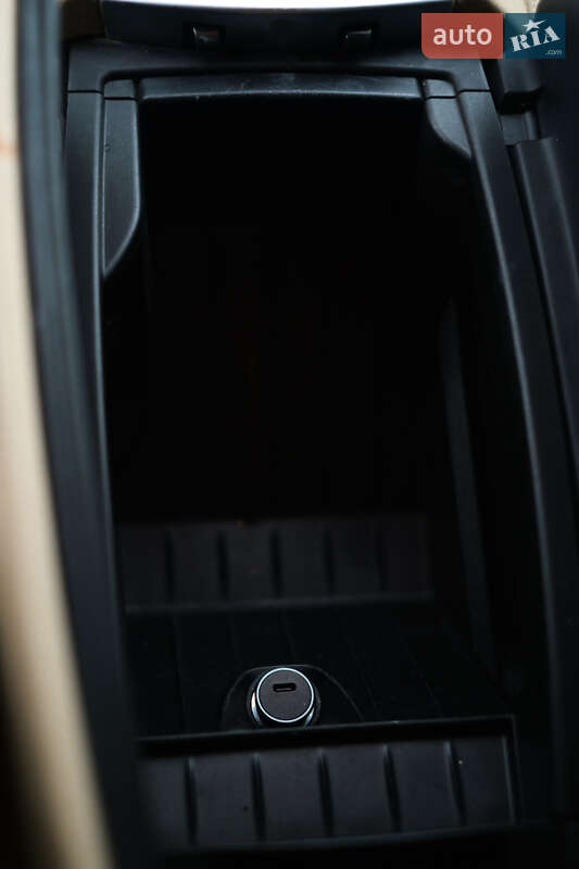 Лифтбек BMW 5 Series GT 2010 в Львове