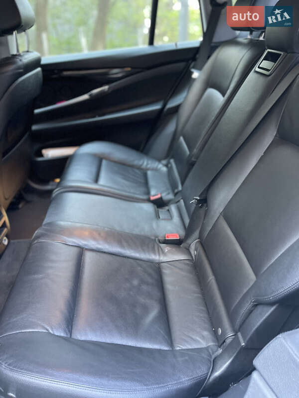 Ліфтбек BMW 5 Series GT 2014 в Києві фото 14 Ліфтбек BMW 5 Series GT 2014 в Києві