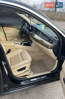Лифтбек BMW 5 Series GT 2009 в 