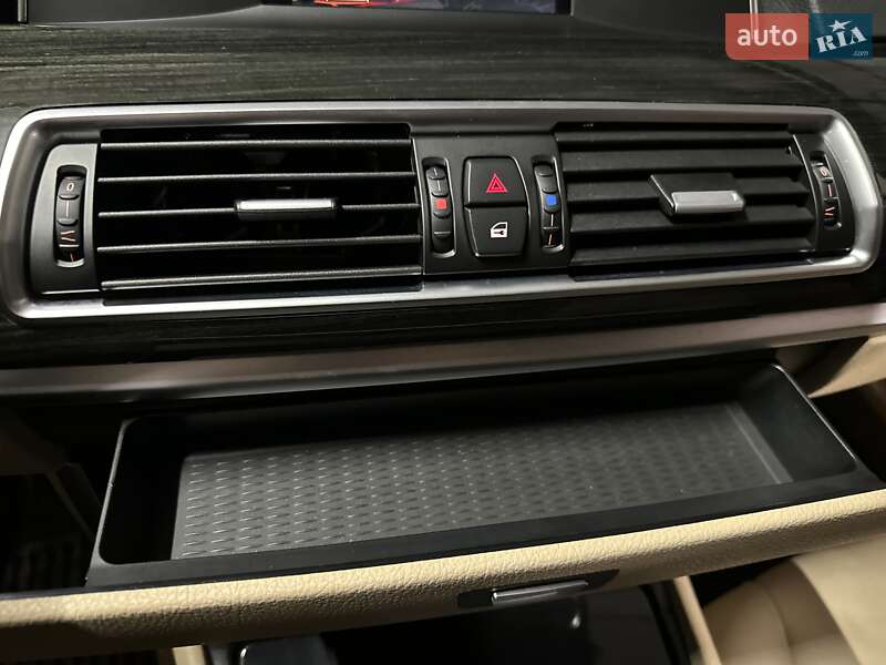 Лифтбек BMW 5 Series GT 2017 в Киеве