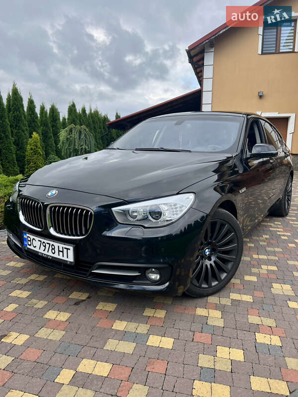 Ліфтбек BMW 5 Series GT 2016 в 