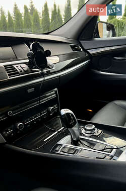 Ліфтбек BMW 5 Series GT 2016 в 